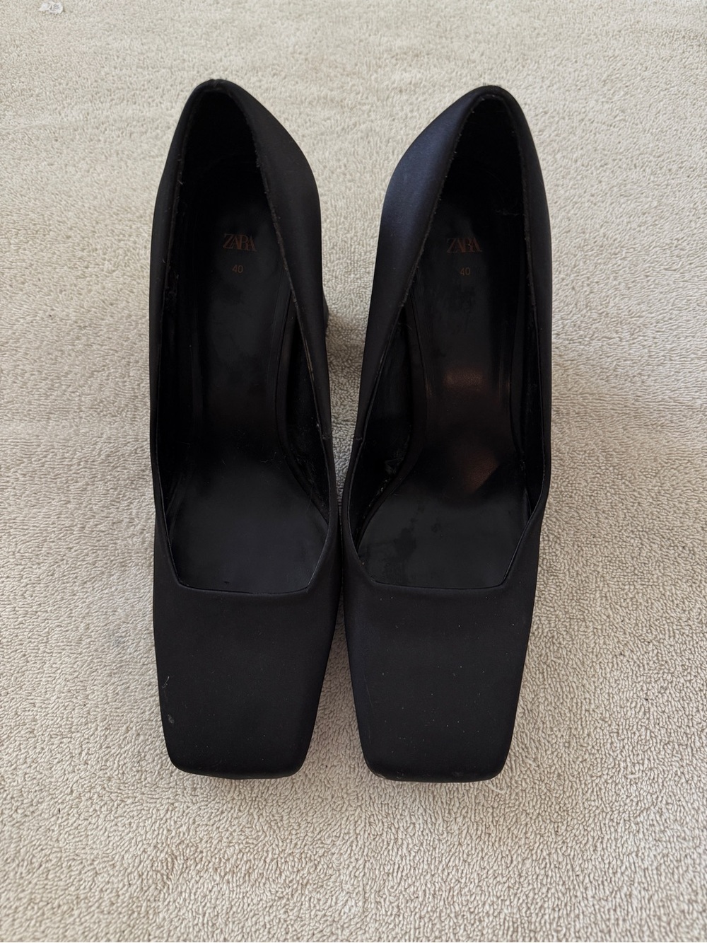 Zara Black Square-Toe Heeled Pumps